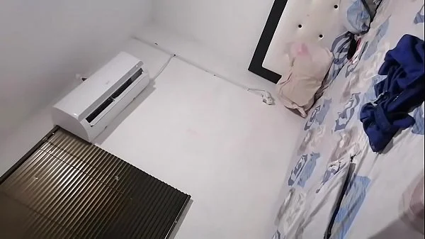 No Quiere Que El Esposo Se Entere Lo Que Le Hace Al Hijastro Mientras Trabaja