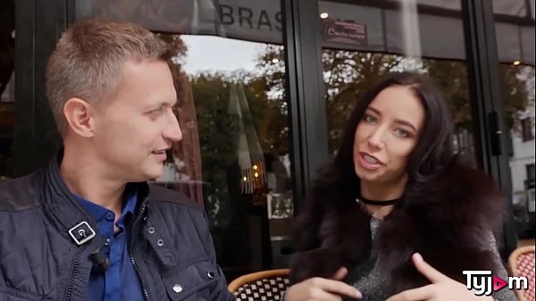 Perfect slut Lola Bulgari takes a hard ride on a french cock