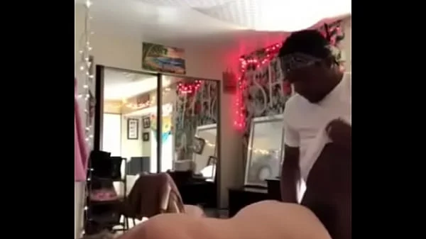 White Girl Takes BBC First Time