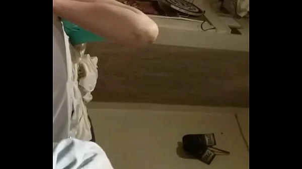 My 18yo $tep $is Accidentally Showed Her Pussy