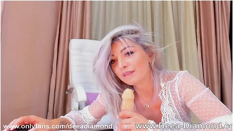 Deea Diamond - Can I Blow Your Mind With A Blowjob !????