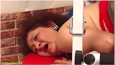 Grandma Fucked By Fitness Coach