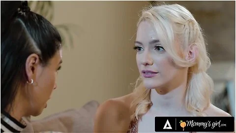 Stepmommys Girl - Blonde Kenna James Cheating Pussy Pleasured By Horny Stepmom-in-law Dana Vespoli