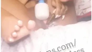 Pretty Pussy & Pretty Feet