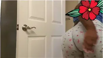 Chockclit Twerks Her Nice Fat Ass In A Wedgie-chockclit Nastii