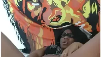 Brazilian Bbw Fucks And Squirts On Webcam