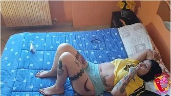 Lady Muffin In They Play In Bed