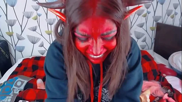 I'm the bad demon girl, duh! (1/4)