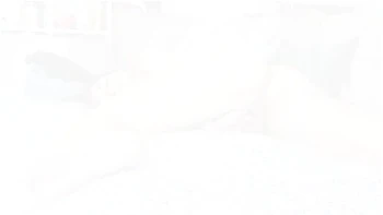 Valentina Babe And Valentina Italian - Hot Italian Babe Valentina Uses A Magic Wand On Her Shaved Pussy