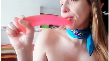 Deepthroat Tutorial - How To Use Your Tongue In A Sloppy Deepthroat!