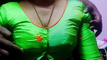 Hot And Juicy Desi Indian Woman Cheating With Married Boy