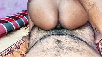 Desi 18 Year Old School Girl Fucked Hard in Bedroom - Clear Audio Part 4