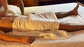 Montanasvibe 18 Year Old Teen Gives Massage and Sucks Cock