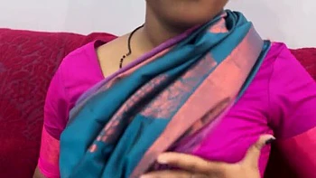 Swetha Tamil Bhabhi 9 Inch Dildo Pussy Orgasm Solo Masturbation