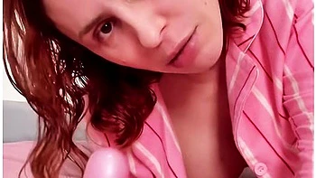 Emme White In Roleplay + Punheta Guiada: Te Chupando E Te Dando Minha Bucetinha