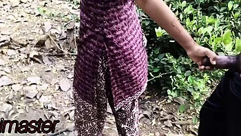 Desi Village Girl Fucked Hard Doggy Style - Indian Bhabhi Full Sex with Boyfriend