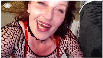 V241 Ravishing Redhead Rub And Pee, With Countdown