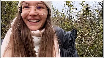 18yo Teen Outdoor Pissing From Huge Pussy