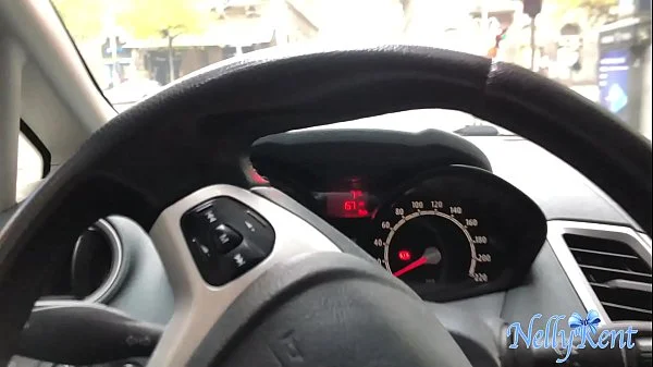 Stranger helps her to lift the bags in exchange of a blowjob in his car.Caught in public giving a blowjob