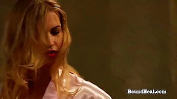 Lesbian Fingering Dirt