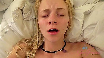 Cute Babe Riley Star Pov Sex Clip