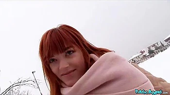 Ruiva Alema Ama Pau - Legendado