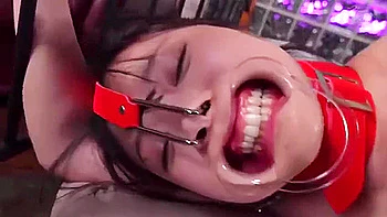 Mvg-131 Masochistic Woman Who Volunteers For Facial Punishment, Futaba Ema