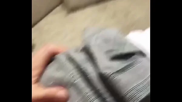 Chava Colegiala Tiene el ANO bien Apretado! Se Logra COGER a Linda Estudiante MEXICANA por el CULO Mientras Ella Hace LIMPIEZA Cuando Están Solos en la CASA, Tiene el ANO Bien APRETADO y se VIENE Adentro de ELLA! (Primera Parte)