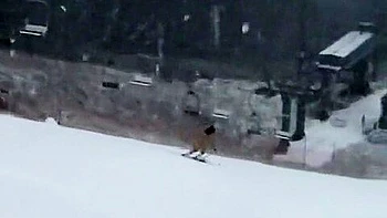 Fabulous Japanese slut in Amazing Public, Outdoor JAV scene