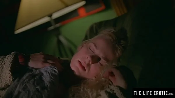 Stunning blonde drenched in sweat as she masturbates to an orgasm