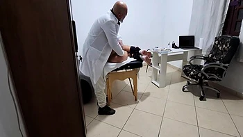 A Milf Gets Fingered By The Proctologist During An Anal Exam