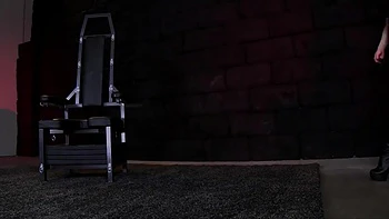 Dominates This Male And Gets A Bdsm Cunnilingus - Holly Wood And Ash Hollywood