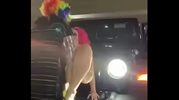 Pink hair whore gets pounded on jeep
