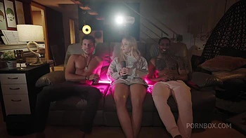 Le alquilamos una habitacion a una francesa y le hacemos dp