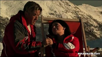 After Taking Some Time to Enjoy the Mountains Roxy and Her Man Bang - Private Porn Sex Videos