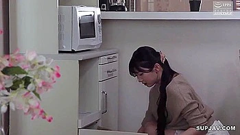 Cast(s): Hikari Tomoe [reducing Mosaic] Cute Brides White Body Punished By Stepfather In Law...8