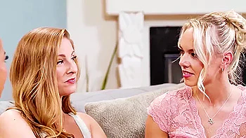 Ameena Green, Annie King, Kelsey Kane - Youre Taking Your Stepsister To Prom