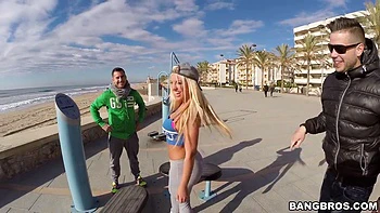 Big Booty Nympho Slammed Out In Public