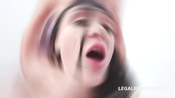 Drowned in piss, Kiara Gold 6on1 Insane watersport with Manhandle