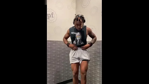 my friend said i couldn't fuck his mom (cammie cumminz) (handsomedevan)