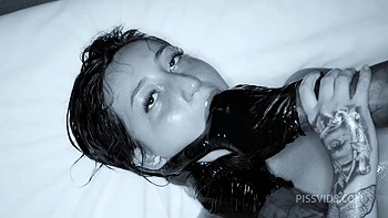 Anna Chambers Gets Her Juicy Pussy Pounded By Rob