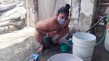 Desi Bhabhi Outdoor Bath Fun With Maid - Indian Aunty Nude HD