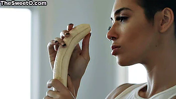 Shorthair horny babe smashed by BF