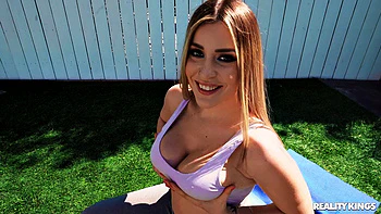 Marica's Bouncy Booty Gets Pounded