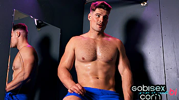 Fit bisexual threesome with flexible slut