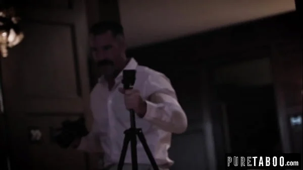 Babe Ends Up Fucking 2 Random Dudes After Fight with BF