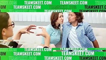 Sophia Wilde Strips Off Her Clothes Seducing Her Step Dad by Family Strokes: Porn