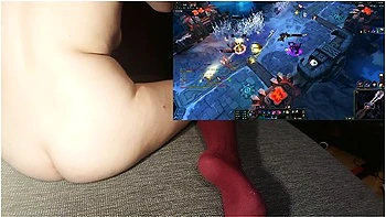 I Cant Concentrate On The Game