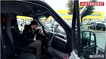 Halloween Succubus Jezzicat Takes Big Cock In The Backseat