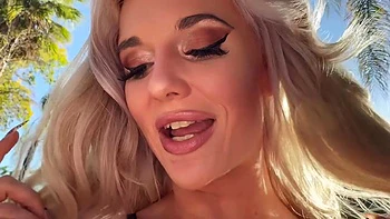 Fucking Sexy And Horny Jayjaypink In Pov.